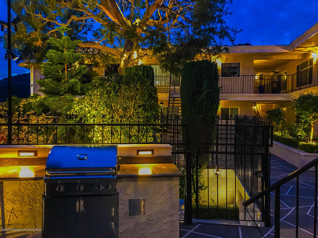 Gardens at La Crescenta photo